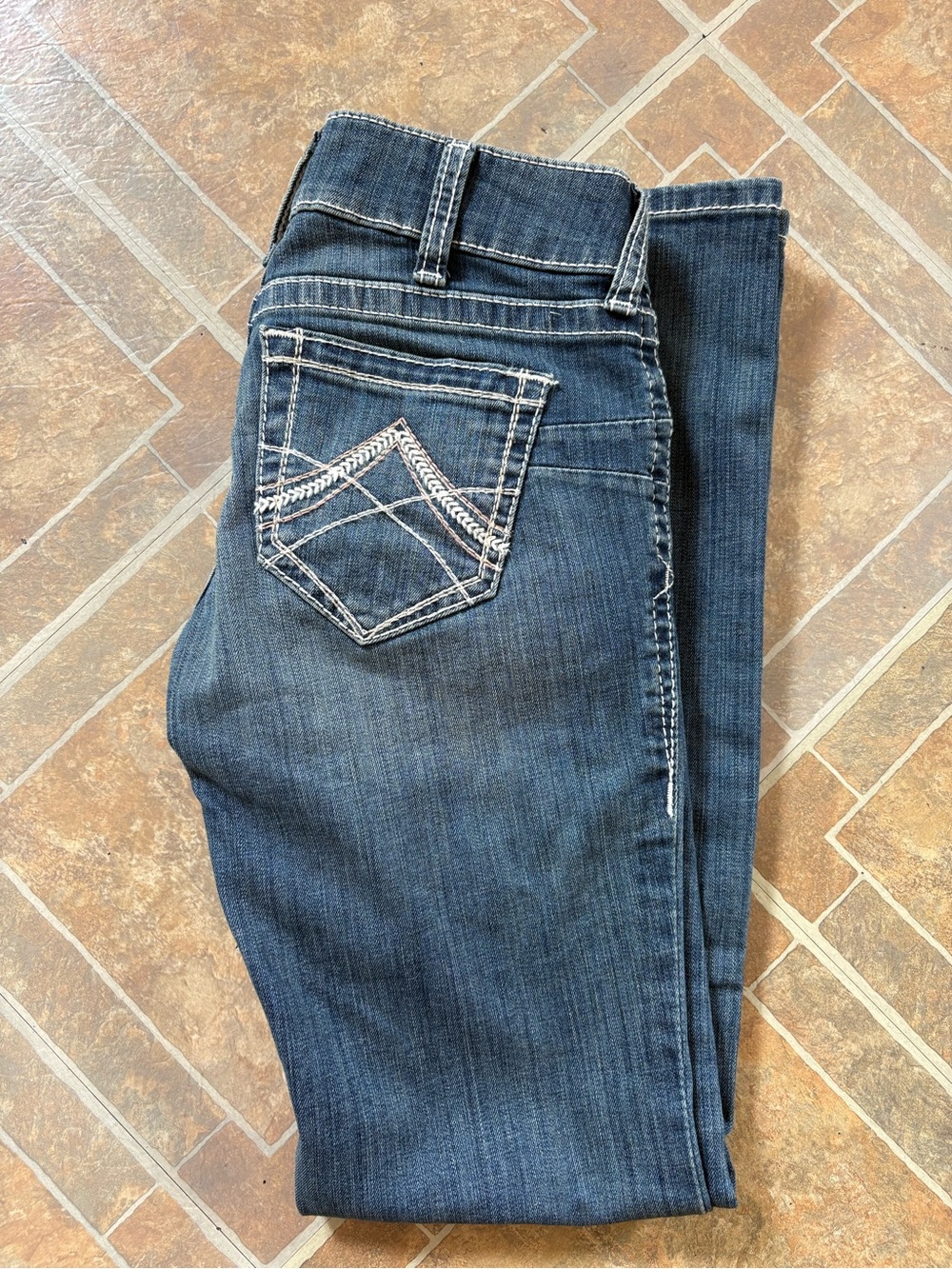 Ariat Women's Jeans with Contrast Pocket Stitching